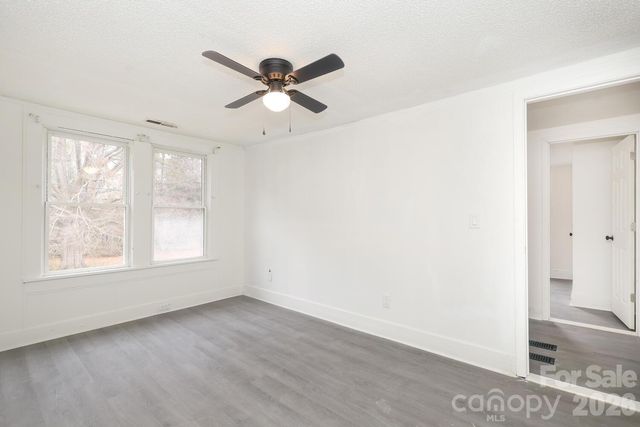 2809 N Main Street, Kannapolis, NC 28081