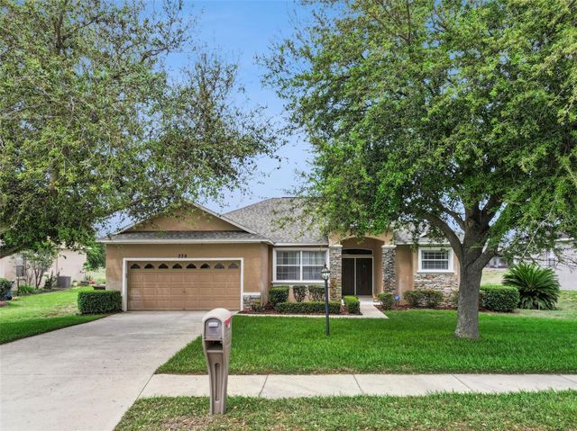 239 DINNER LAKE PLACE, Lake Wales, FL 33859