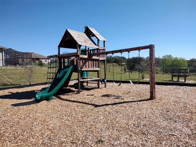 239 DINNER LAKE PLACE, Lake Wales, FL 33859