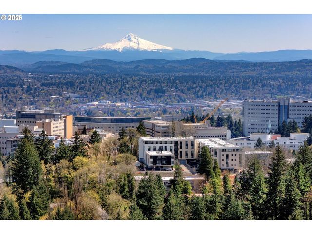 2631 Sw SHERWOOD Dr, Portland, OR 97201