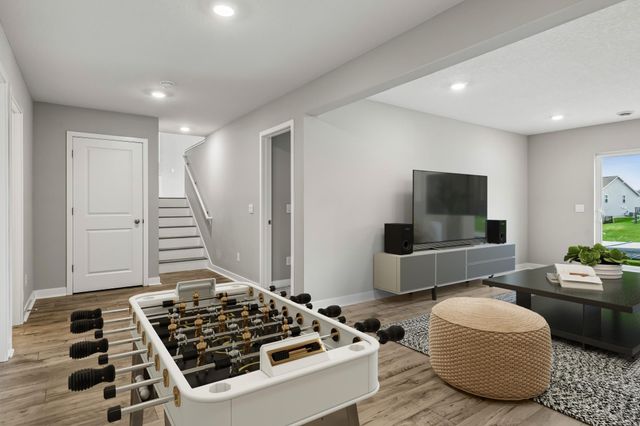 8261 Saddle Trail, Woodbury, MN 55129