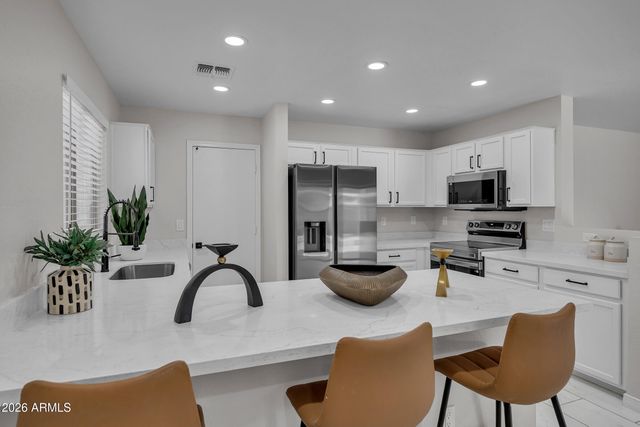 5725 E GOOD PASTURE Lane, Florence, AZ 85132