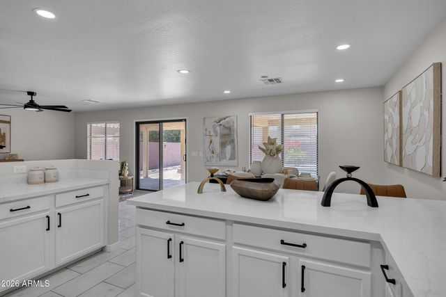 5725 E GOOD PASTURE Lane, Florence, AZ 85132