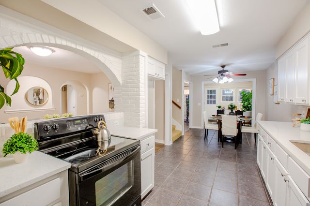1909 Campbell Court, Richardson, TX 75080