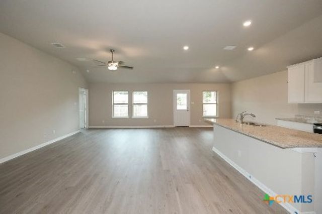 608 Cypress Arbor, Seguin, TX 78155