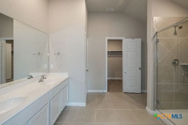608 Cypress Arbor, Seguin, TX 78155