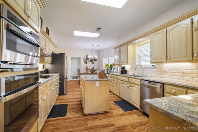 5224 State Road 70E, Durant, OK 74701