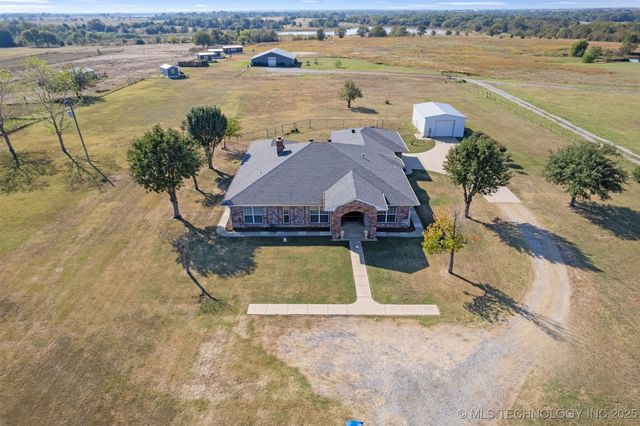 5224 State Road 70E, Durant, OK 74701