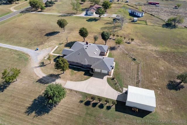 5224 State Road 70E, Durant, OK 74701
