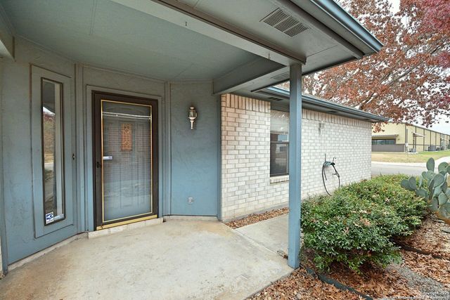 1280 summerwood, New Braunfels, TX 78130