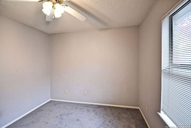 1280 summerwood, New Braunfels, TX 78130