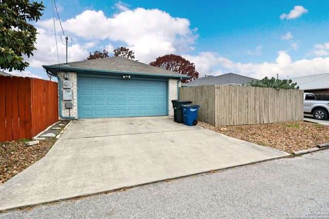 1280 summerwood, New Braunfels, TX 78130