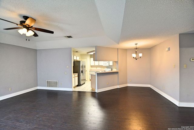 1280 summerwood, New Braunfels, TX 78130