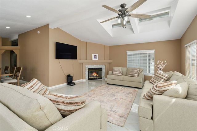 41981 Avenida Abril, Hemet, CA 92544