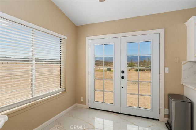 41981 Avenida Abril, Hemet, CA 92544