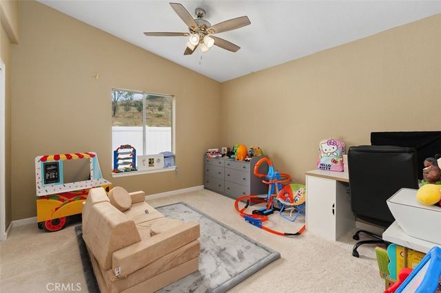 41981 Avenida Abril, Hemet, CA 92544