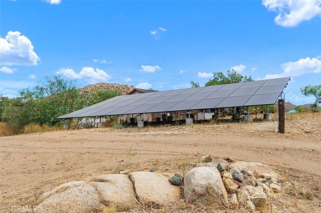 41981 Avenida Abril, Hemet, CA 92544