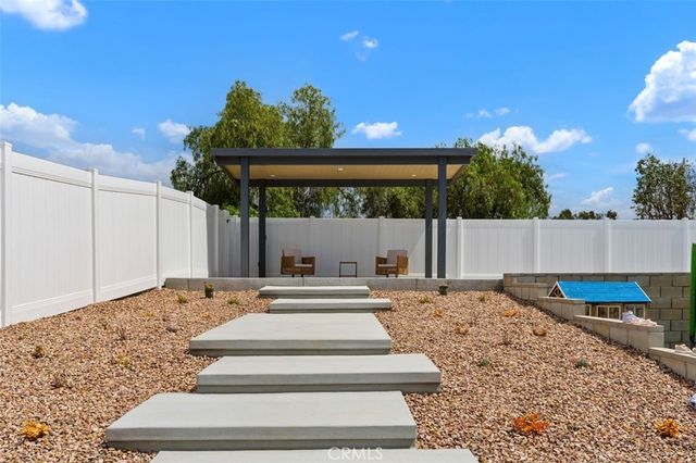 41981 Avenida Abril, Hemet, CA 92544