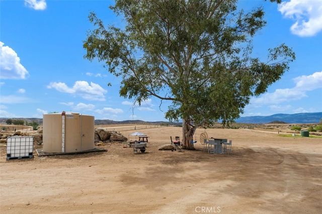 41981 Avenida Abril, Hemet, CA 92544