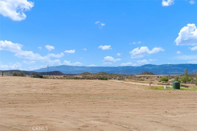 41981 Avenida Abril, Hemet, CA 92544