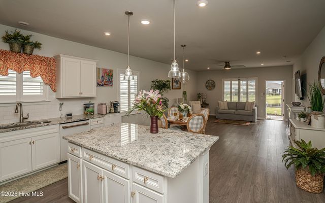 9363 Eagle Ridge Drive, Calabash, NC 28467