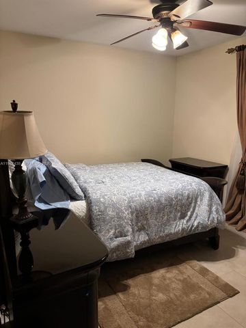 13361 SW 88th Ter G, Miami, FL 33186