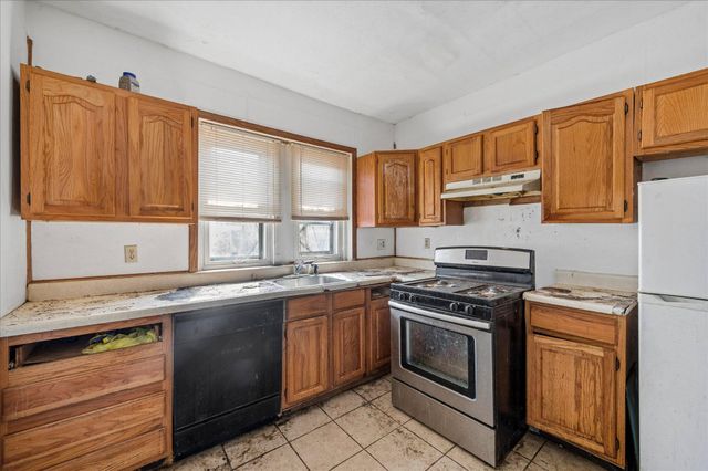 4839 N HUTCHINSON ST, Philadelphia, PA 19141