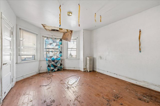 4839 N HUTCHINSON ST, Philadelphia, PA 19141