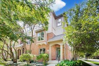 1762 Tudor Lane, Northbrook, IL 60062