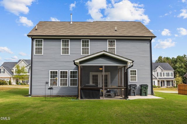 4145 Weavers Pond Drive, Zebulon, NC 27597