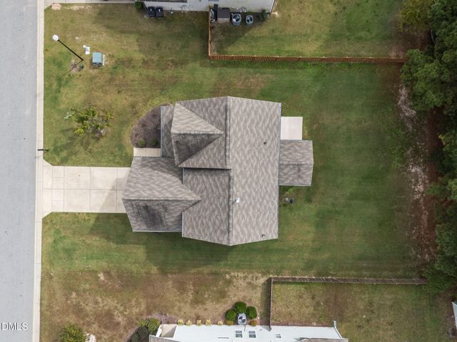 4145 Weavers Pond Drive, Zebulon, NC 27597