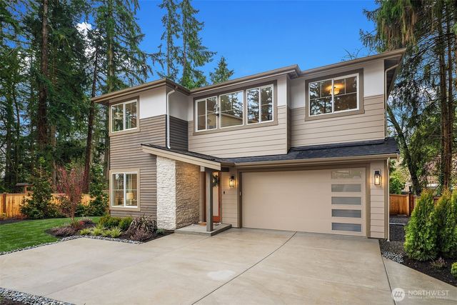 12841 82nd Avenue NE, Kirkland, WA 98034