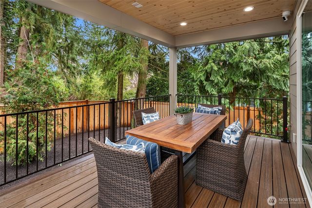 12841 82nd Avenue NE, Kirkland, WA 98034