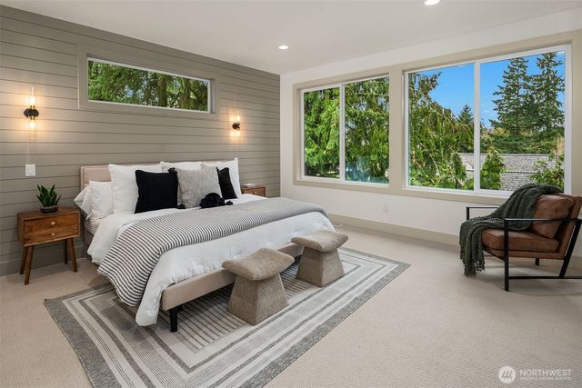 12841 82nd Avenue NE, Kirkland, WA 98034