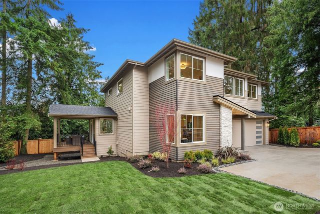 12841 82nd Avenue NE, Kirkland, WA 98034