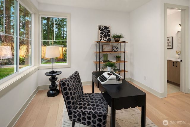 12841 82nd Avenue NE, Kirkland, WA 98034