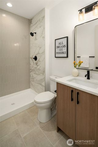 12841 82nd Avenue NE, Kirkland, WA 98034