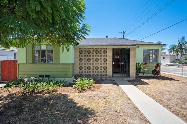 528 W F Street, Wilmington, CA 90744