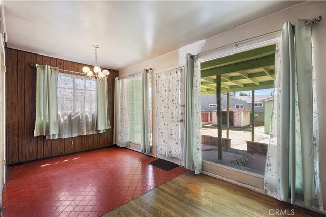 528 W F Street, Wilmington, CA 90744