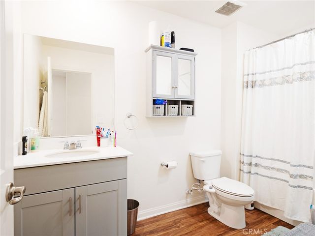 2113 E Donatello Street, Lancaster, CA 93535