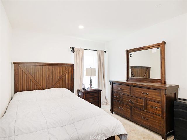 2113 E Donatello Street, Lancaster, CA 93535