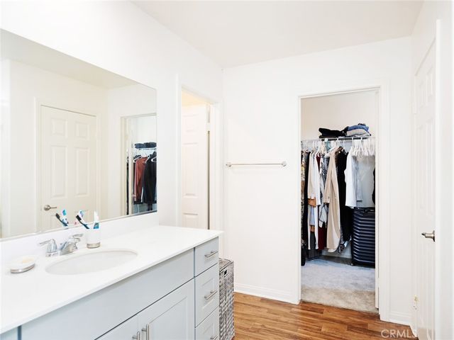 2113 E Donatello Street, Lancaster, CA 93535