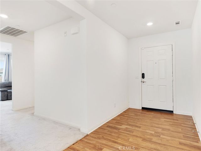 2113 E Donatello Street, Lancaster, CA 93535