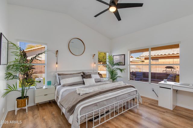 9750 W TONOPAH Drive, Peoria, AZ 85382