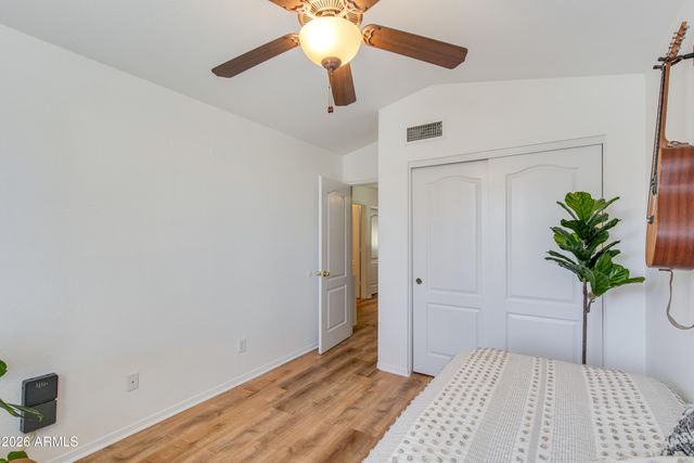 9750 W TONOPAH Drive, Peoria, AZ 85382