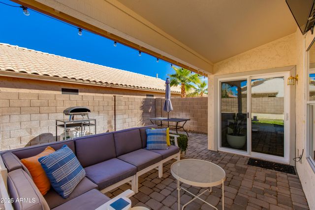 9750 W TONOPAH Drive, Peoria, AZ 85382