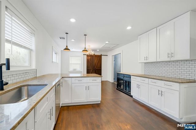 229 Baldwin Avenue, Hasbrouck Heights, NJ 07604