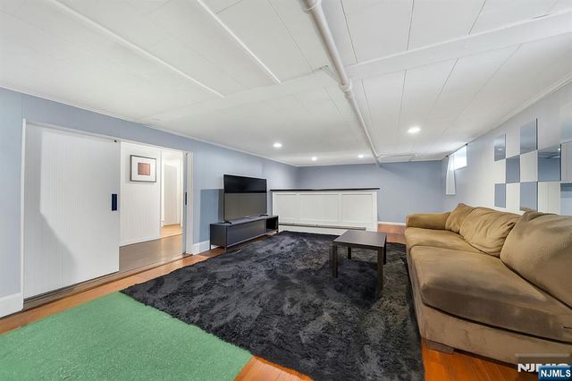 229 Baldwin Avenue, Hasbrouck Heights, NJ 07604