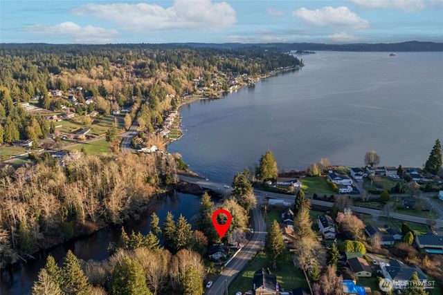 2956 Banner Road SE, Port Orchard, WA 98366