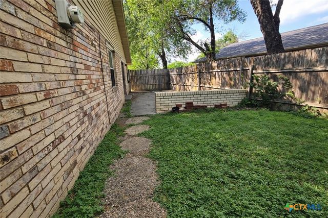 1518 Dallas Street, Killeen, TX 76541